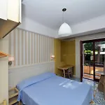 Hotel Zeus 3*