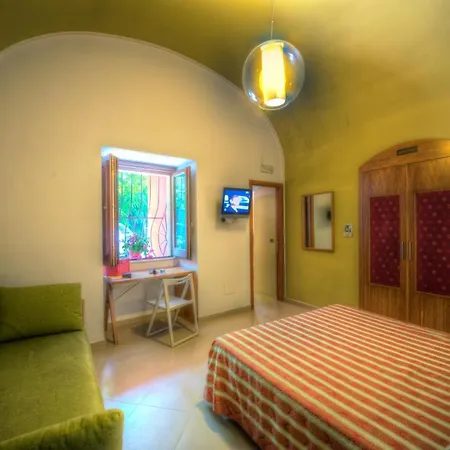 Otel Zeus Pompei