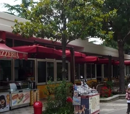 Zeus Otel 3*