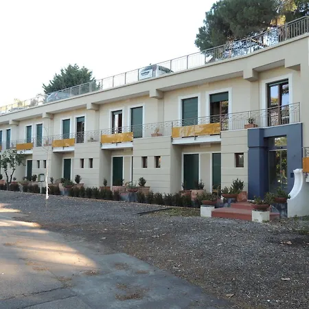 Zeus Otel 3*