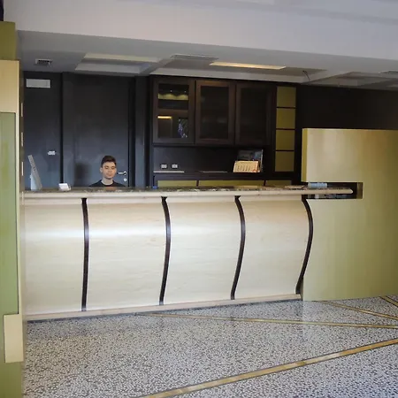 Otel Zeus Pompei