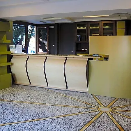 Zeus Hotel Pompei